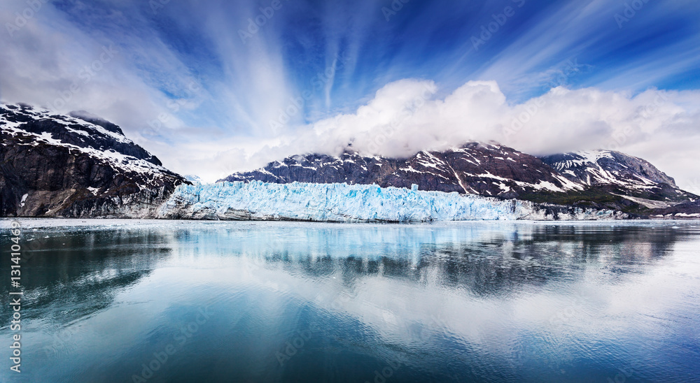 Panoramic view of the face of Margarie Glacier in Glacier Bay National Park, Alaska
