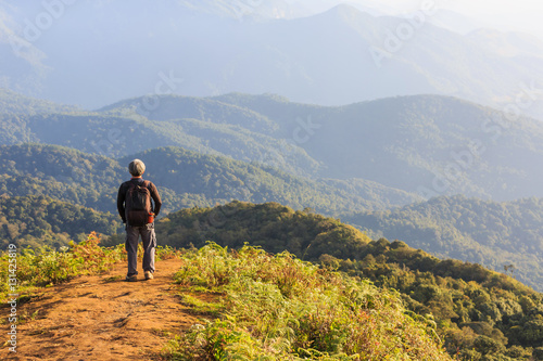 Looking to nature © teptong