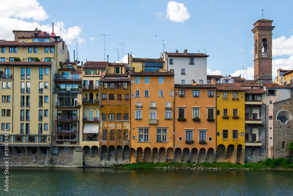 Buildings along the Arno in Florence, Renaissance design