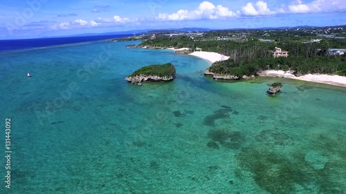 Wallpaper Mural 空撮 南国自然ビーチ Torontodigital.ca