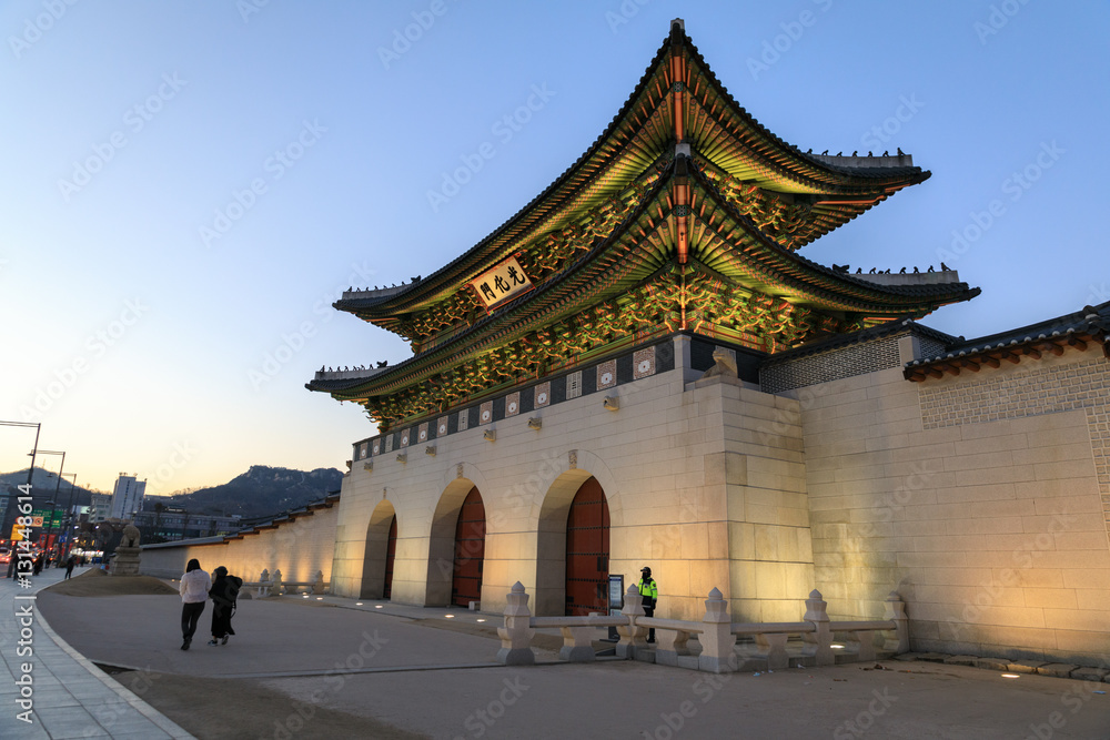 Gwanghwamun gate at Gyeongbokgung Palace at night in Seoul, South Korea Gwanghwamun gate at Gyeongbokgung Palace at night in Seoul, South Korea