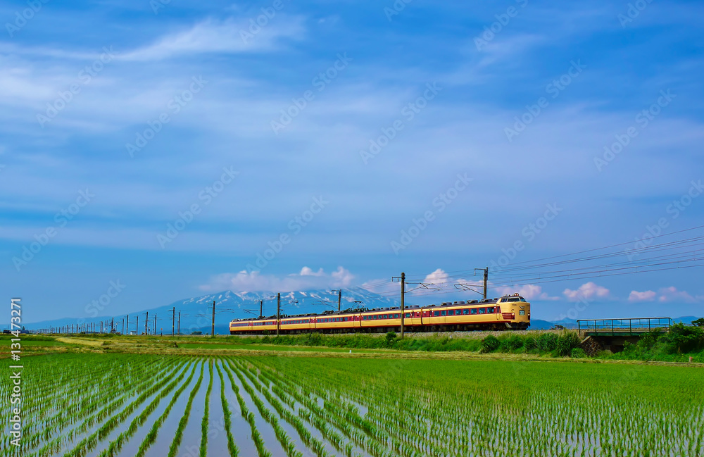 春の羽越本線 春の羽越本線