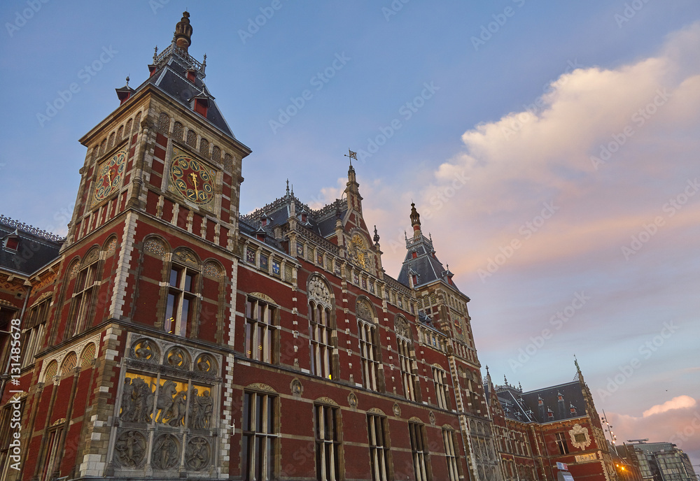 Fototapeta premium Holland, Amsterdam, view of the Central Railway Station facade