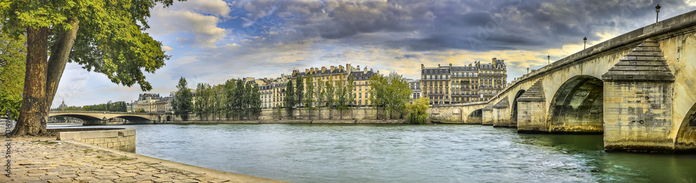 Paris - quais de Seine - obrazy, fototapety, plakaty 