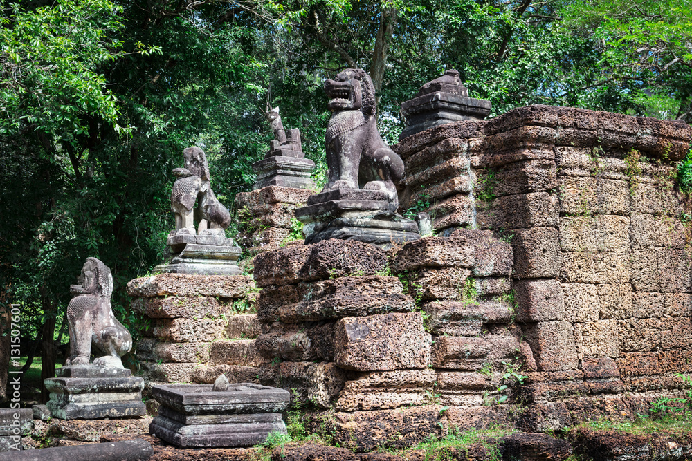 lion sculpture in temple Preah Khan lion sculpture in temple Preah Khan