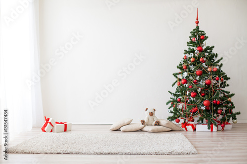 new year Christmas tree presents