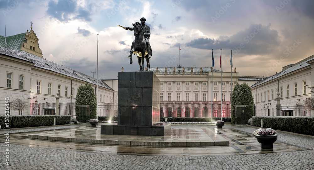 Fototapeta premium the presidential palace in Warsaw