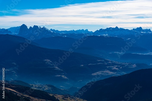 Blick auf Grödener Dolomiten und Rosengarten © driendl