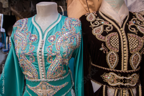 Luxurious moroccan clothes © Mauro Rodrigues