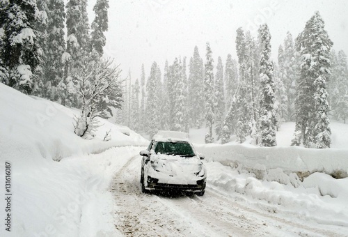 Snow covered Vehicle © Nasir