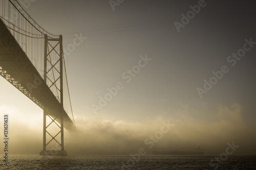 Nevoeiro Ponte 25 de Abril - Lisboa