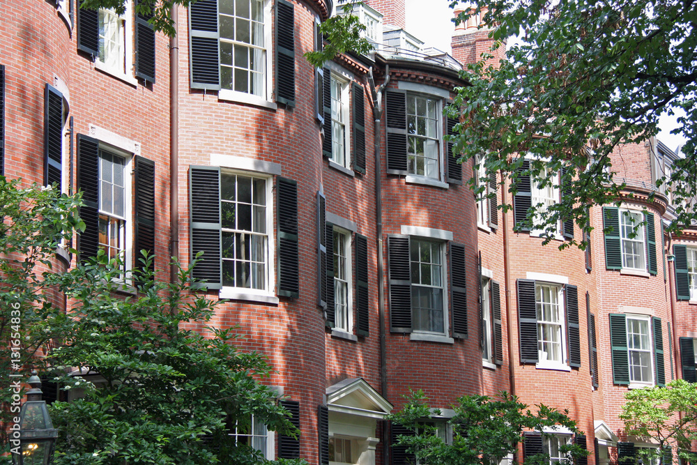 Fototapeta premium Maisons victoriennes à Beacon Hill à Boston, USA