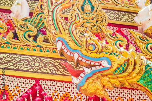 Wallpaper Mural Great Naga Torontodigital.ca