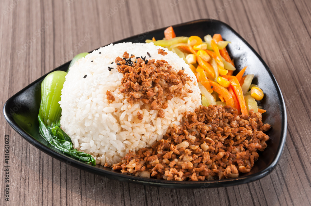 Steamed Rice with Red-Cooked Pork,Chinese fast food Steamed Rice with Red-Cooked Pork,Chinese fast food