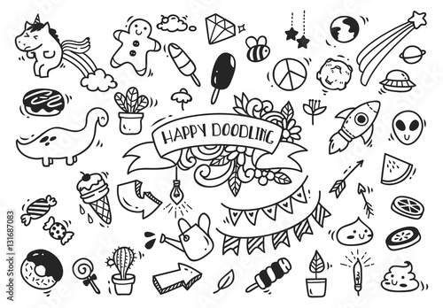 Set of cute hand drawn doodle