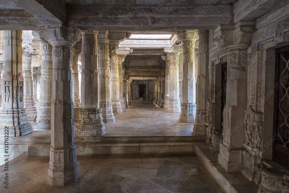 Nordindien - Rajasthan - Ranakpur - Chaumukh Tempel