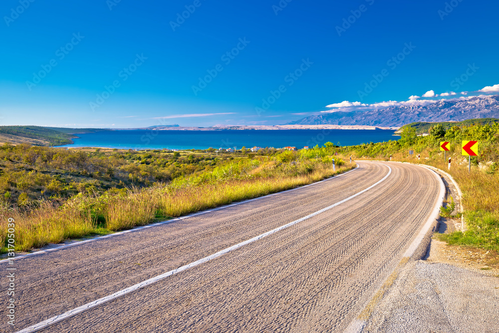 Obraz premium Scenic road by the sea in Croatia