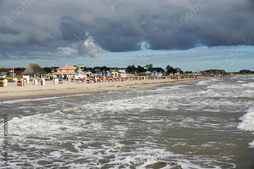 Blick auf Strand und Strandpromenade des Ostseeheilbades Dahme in Schleswig-Holstein photo