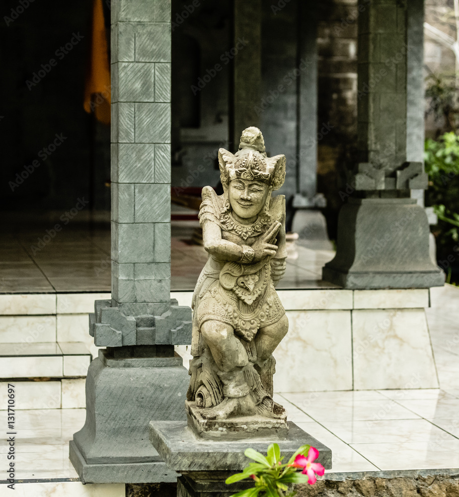 STATUE INDONESIENNE STATUE INDONESIENNE