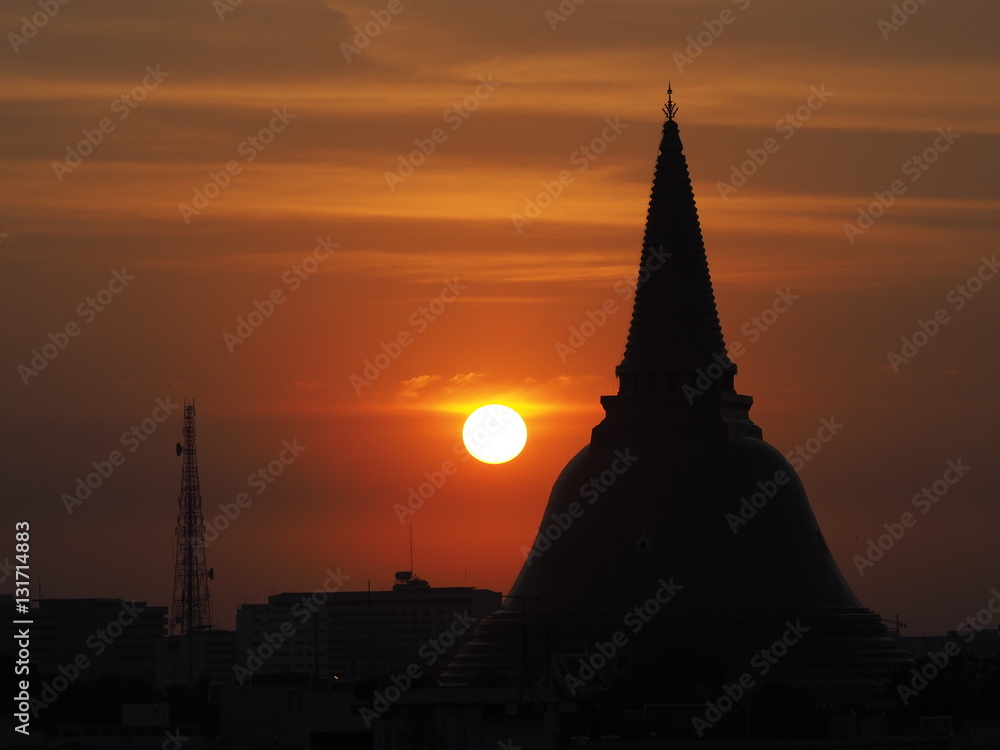 Obraz premium Phrapathom Chedi