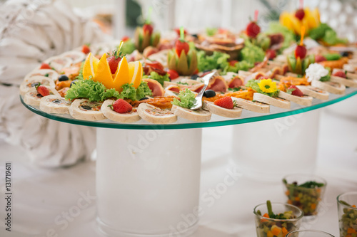 catering wedding food buffet