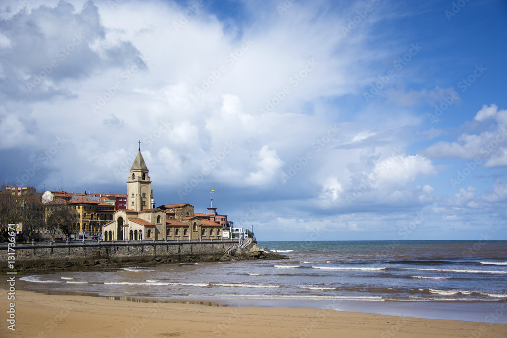 Fototapeta premium Church and sea 5