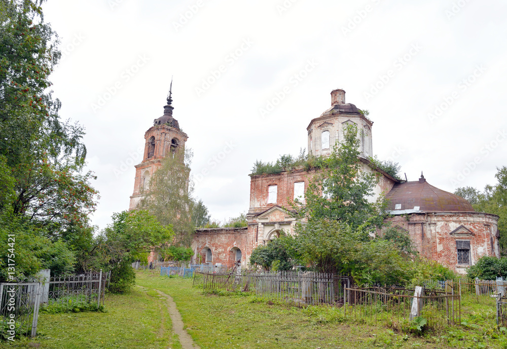 The destroyed Church of St. Nicholas in the village Priluki.