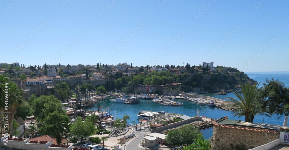 Fototapeta premium Antalyas Oldtown Kaleici with its Beautiful Harbour, Turkey