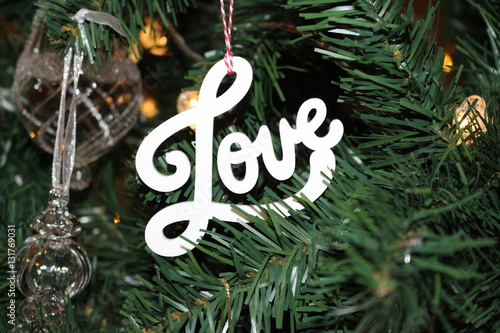 Love in the Christmas Tree 2