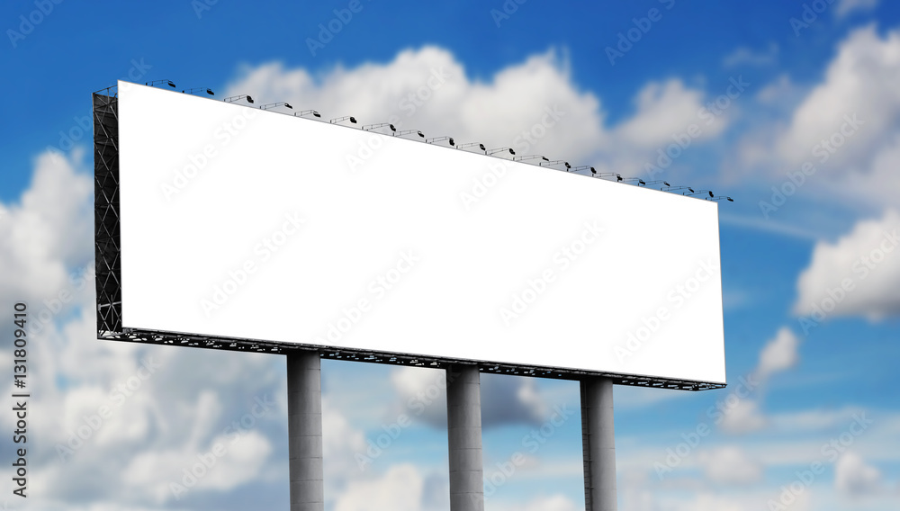 Obraz premium Blank billboard with blue sky
