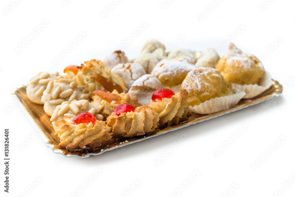 Pasta Reale, Sicilian pastries with almond paste Pasta Reale, Sicilian pastries with almond paste
