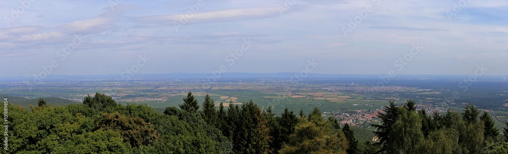 Panoramablick auf die Rheinebene Panoramablick auf die Rheinebene