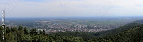 Panoramablick auf die Rheinebene 