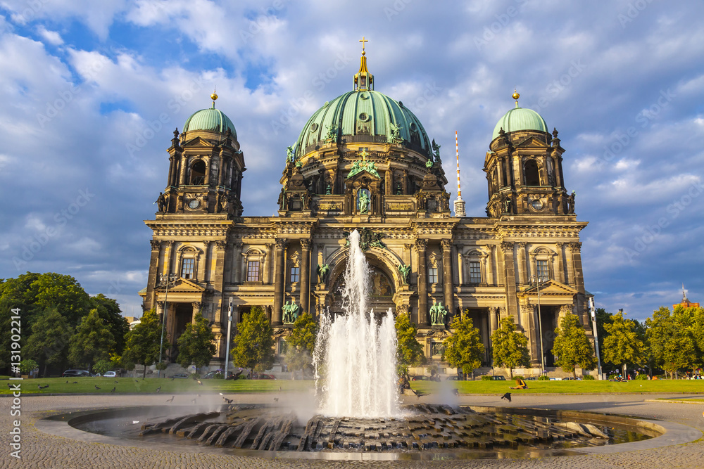 Obraz premium Berlin Cathedral (Berliner Dom) in Berlin, Germany