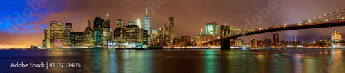 Night view of the Brooklyn Bridge in New York City