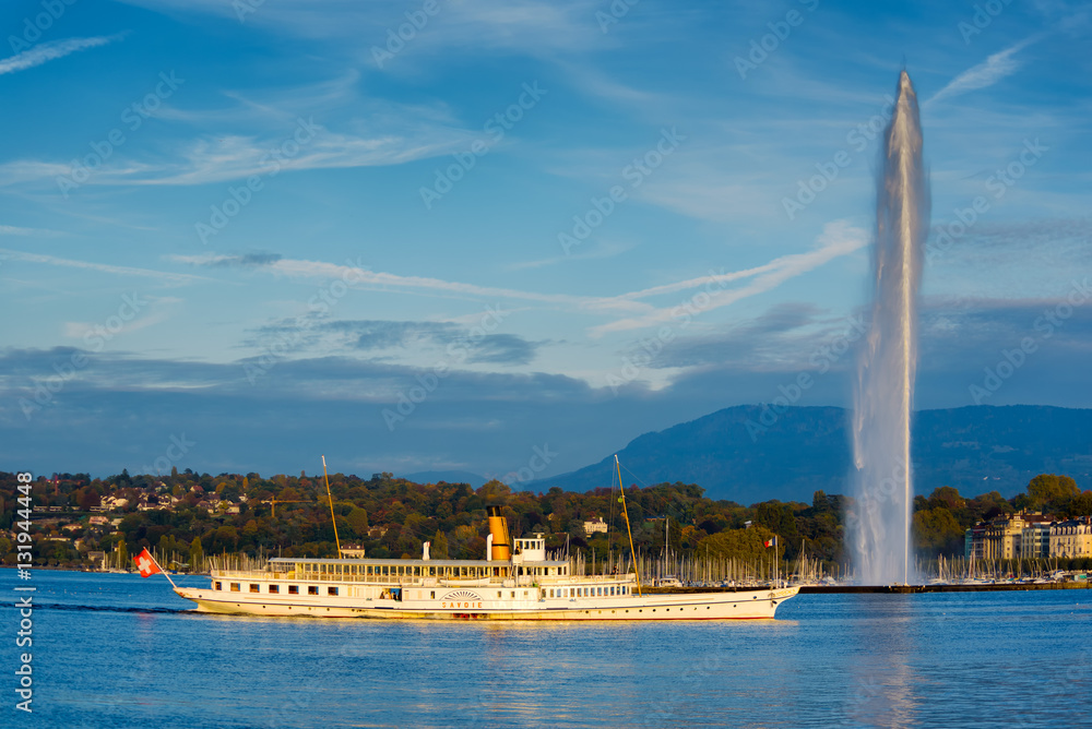 GENEVE,SWITZERLAND/OCTOBER 17,2015: The paddle steamer on Lake G