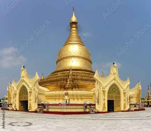 Maha Wizara Pagoda, Yangon, Myanmar