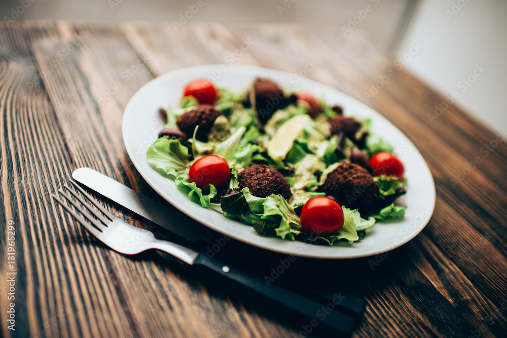 Salad with falafels Salad with falafels