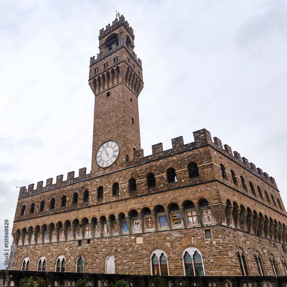 Palazzo Vecchio (Old Palace, Town Hall) in rain