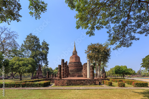 Wat  Chana Songkhram Temple, Shukhothai Historical Park, Thailan photo