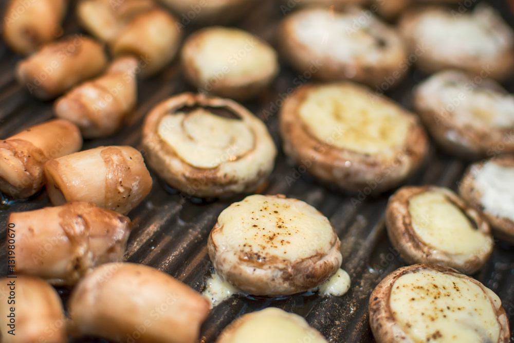 champignons mushrooms on grill champignons mushrooms on grill