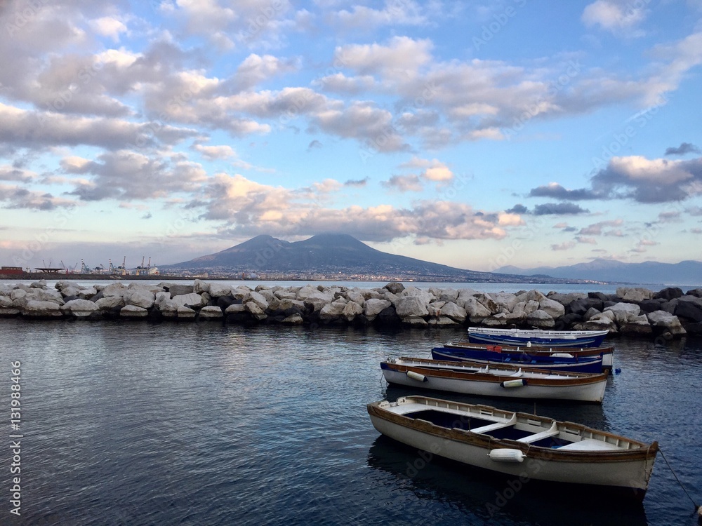 Napoli, il golfo ed il Vesuvio Napoli, il golfo ed il Vesuvio