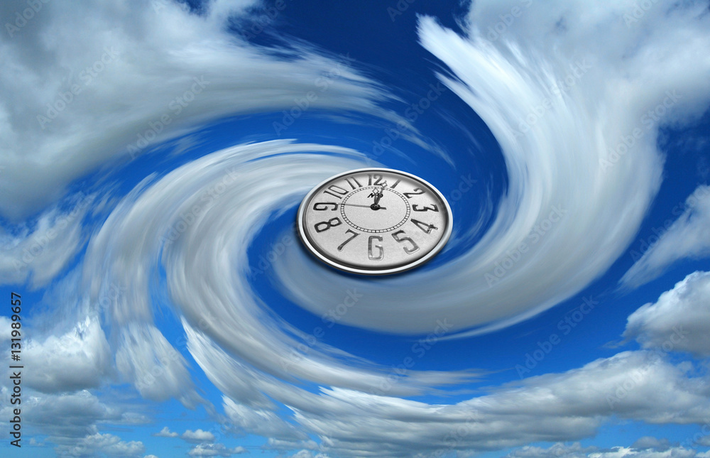 Capitán Brie extraño ratón o rata Reloj, espiral, tiempo, cielo, y nubes ilustración de Stock | Adobe Stock