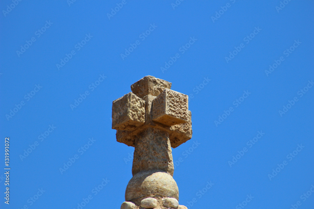 Cruz en el Santuario de Santa María Magdalena, Novelda, Alicante