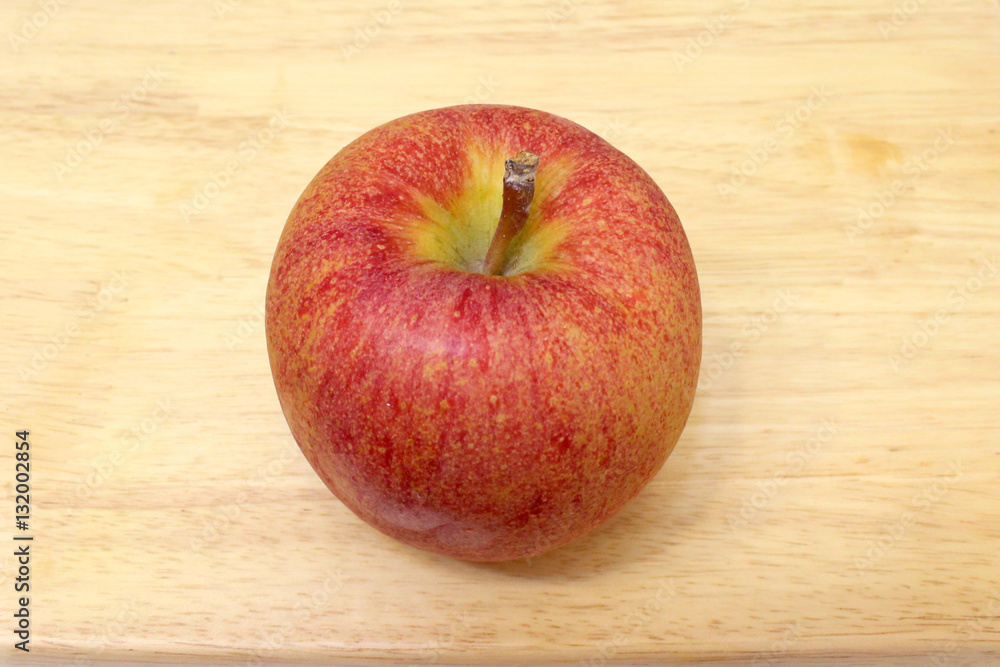 apple apple