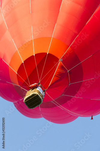 red hot air balloon detail
