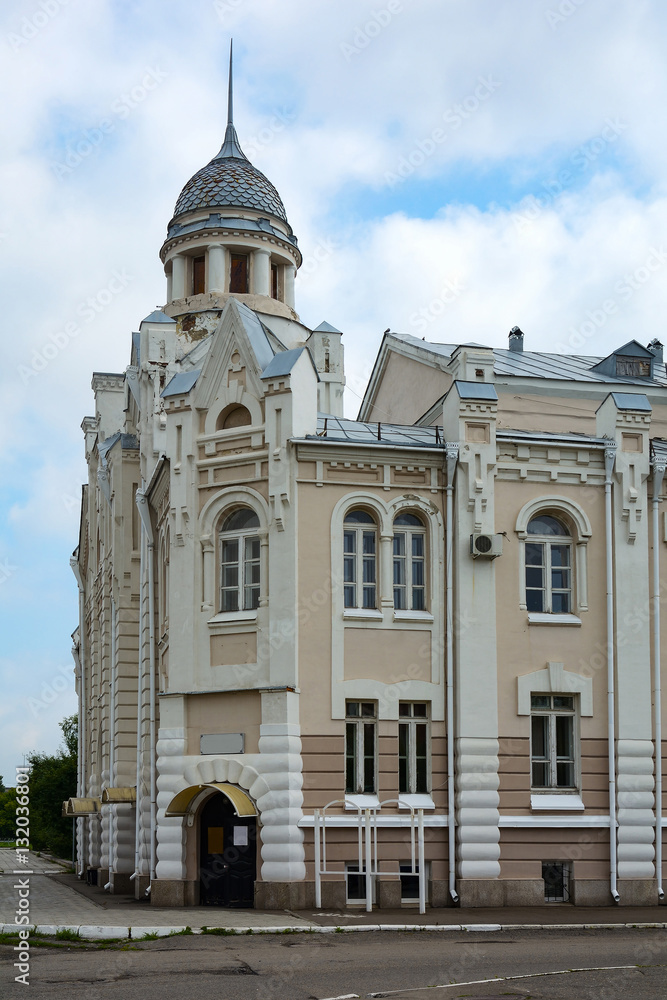 The building of the Biysk drama theatre