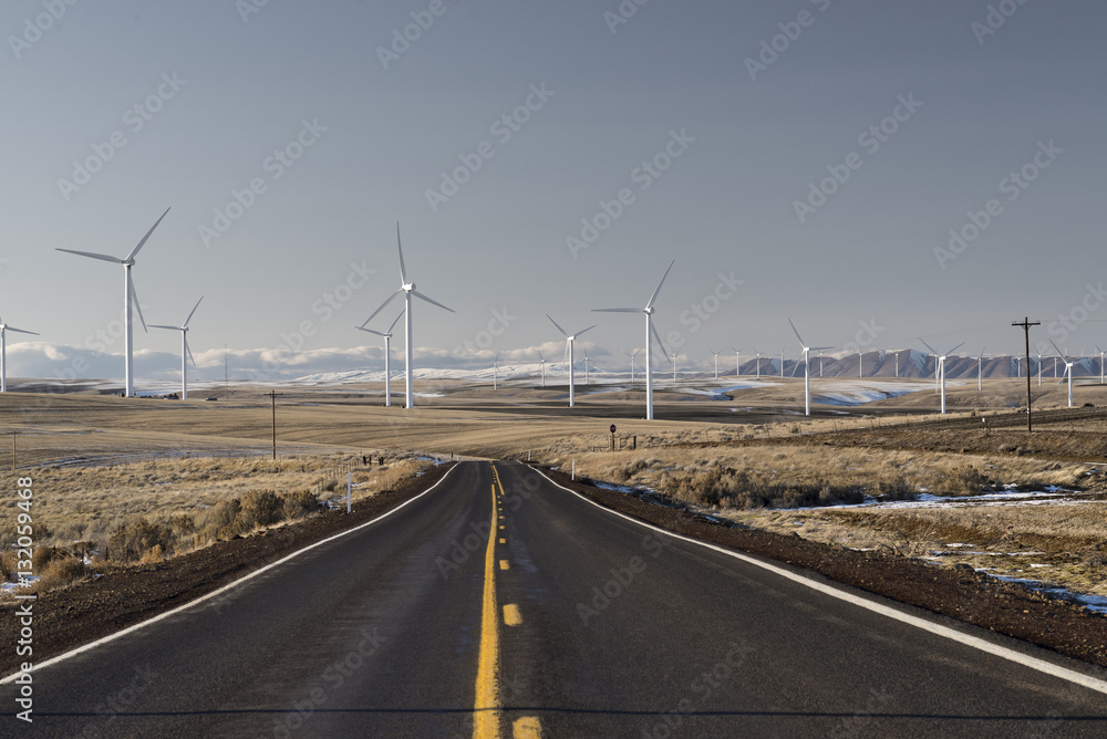 Road to Wind Farm_H Road Centered