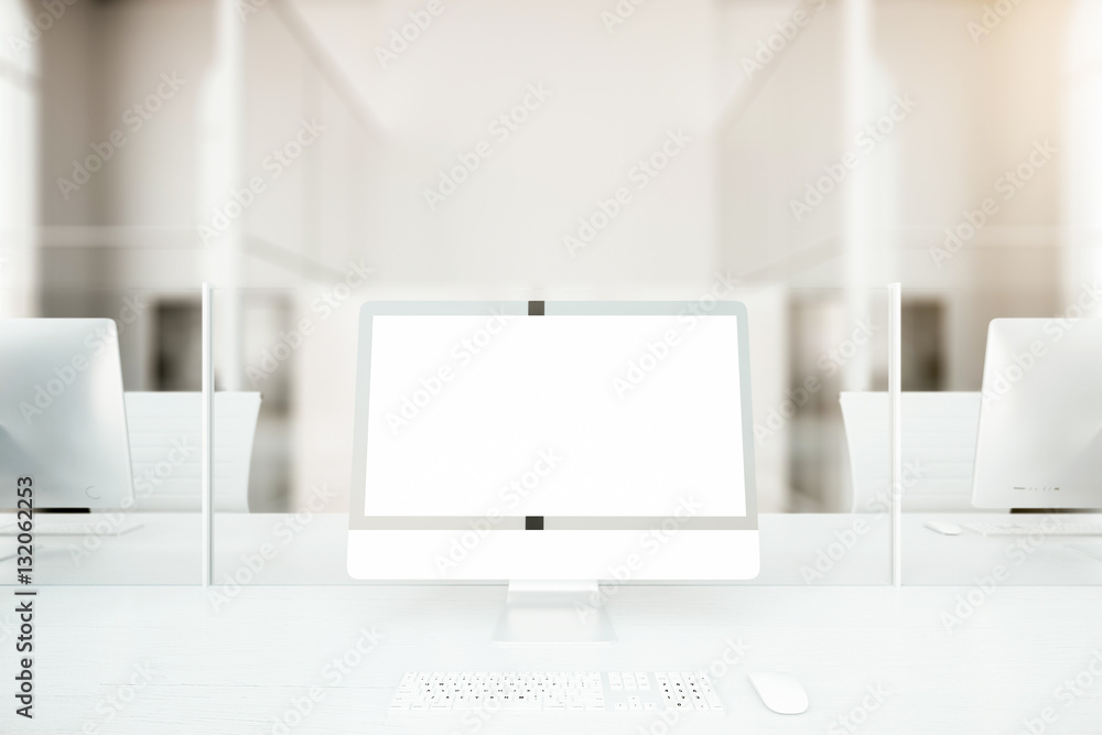 Obraz premium Blank white computer closeup