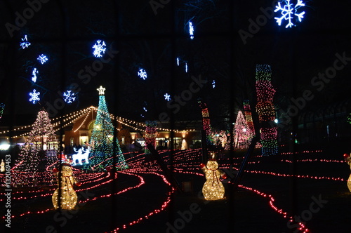 Chicago, USA. 31st December 2016. To walk through the luminous d